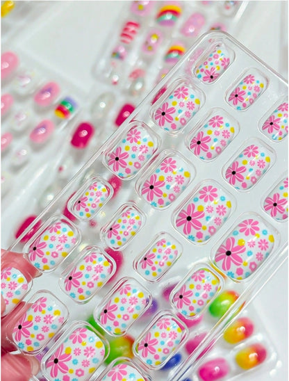 192PCS Kids Press-On Nail Set (8 Packs)