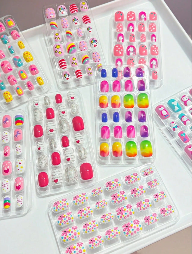 192PCS Kids Press-On Nail Set (8 Packs)